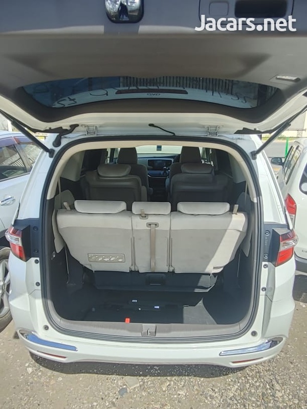 Honda Odyssey 2,0L 2014-3