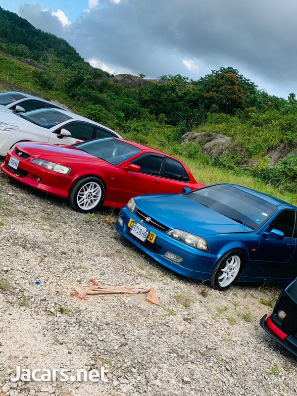 Honda Accord 2,0L 2002-4
