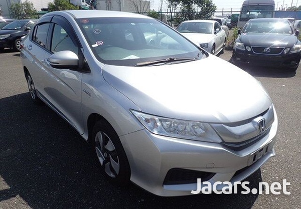 Honda Grace 1,5L 2015-3