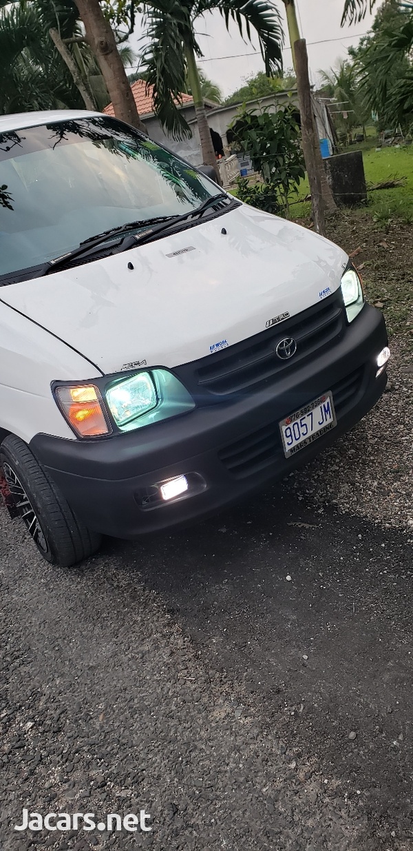 2003 Toyota LiteAce-2