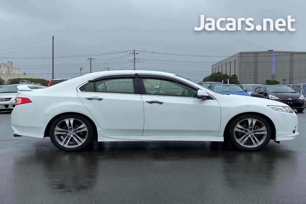 Honda Accord 2,4L 2012-4
