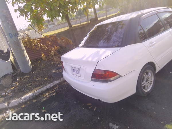 Mitsubishi Lancer 2,3L 2006-4