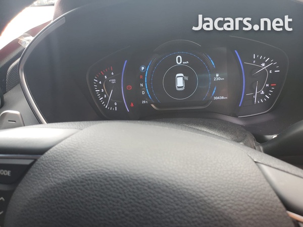 Hyundai Santa Fe 2,2L 2019-10