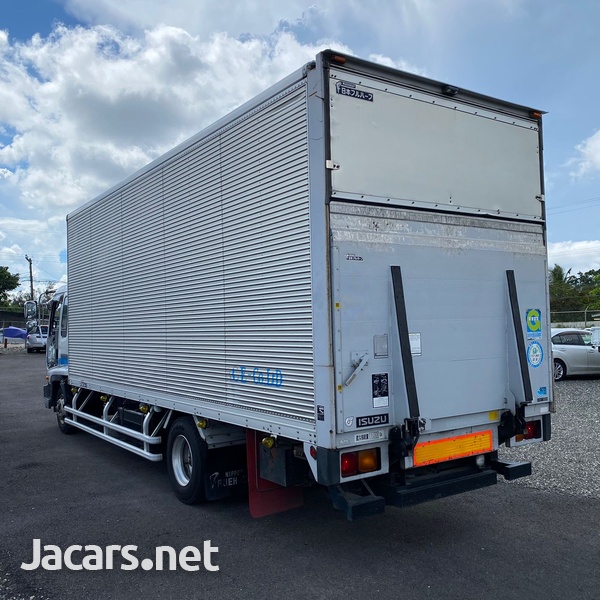 2005 Isuzu Forward Box Body Truck-6