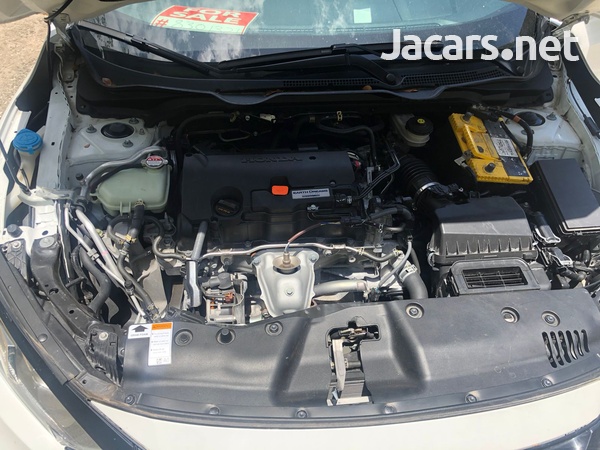 Honda Civic 2,5L 2019-6