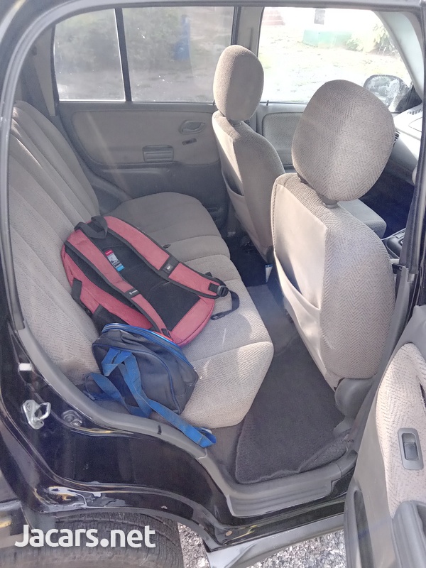 Suzuki Grand Vitara 2,0L 2000-5