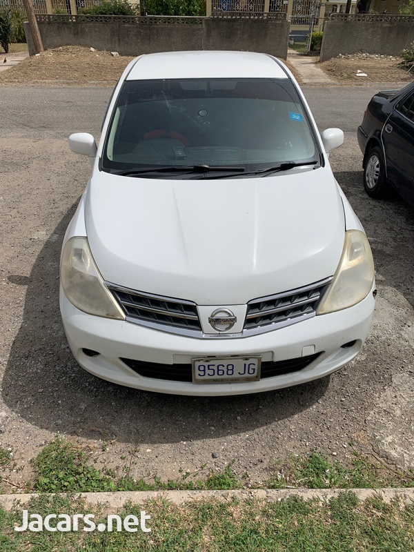 Nissan Tiida 1,6L 2009-1