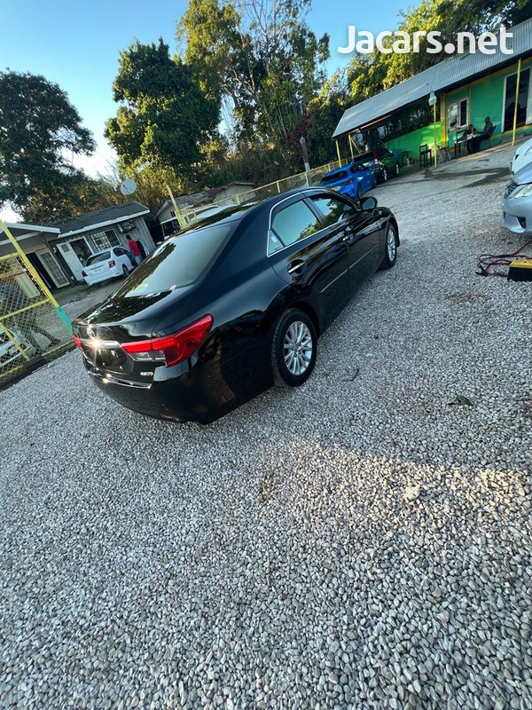 Toyota Mark X 2,5L 2015-7