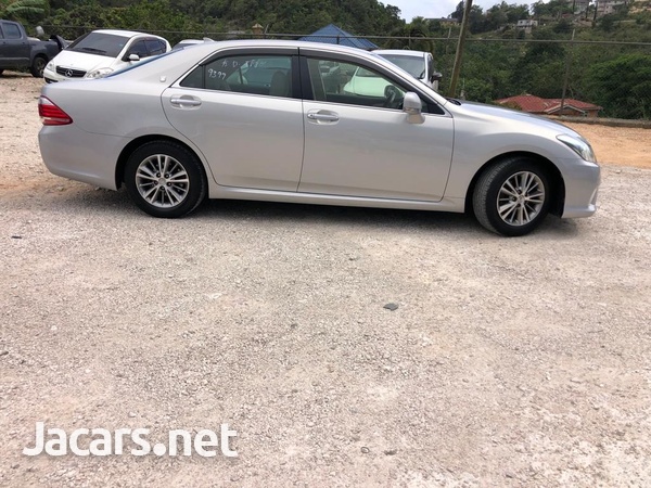 Toyota Crown 2,5L 2013-3
