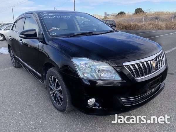 Toyota Premio 2,0L 2014-4