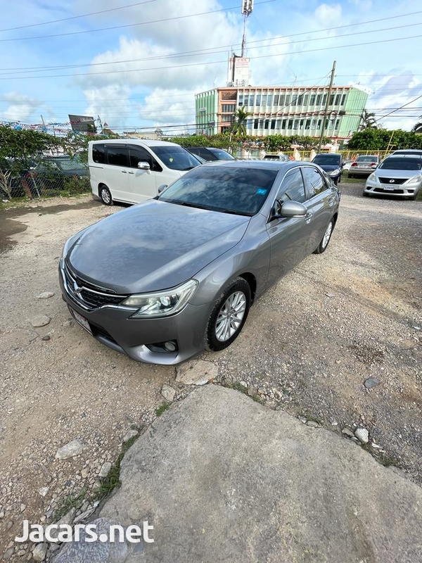 Toyota Mark X 2,5L 2013-1
