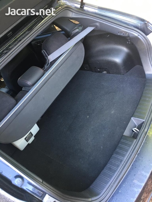 Subaru WRX STI 2,0L 2011-5