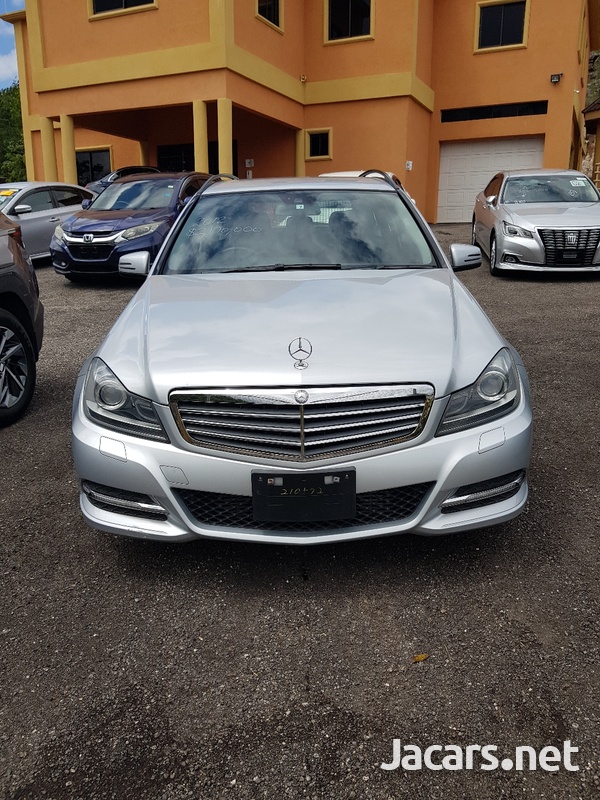 Mercedes-Benz C-Class 1,8L 2012-10