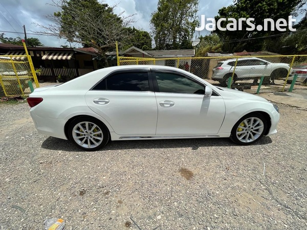 Toyota Mark X 2,5L 2013-7