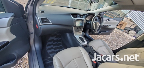 Nissan Bluebird 2,0L 2015-7