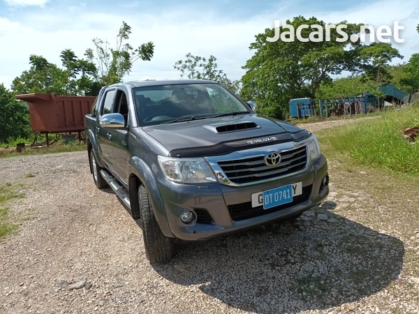 Toyota Hilux 3,0L 2014-1