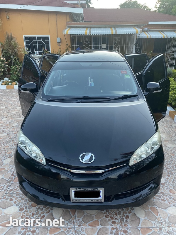 Toyota Wish 1,8L 2014-1