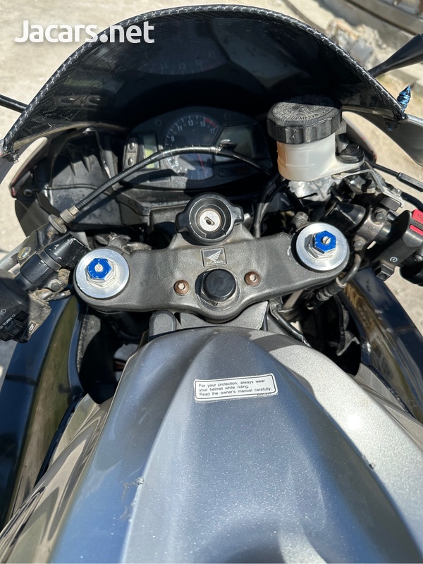 Rr 600 2008-3