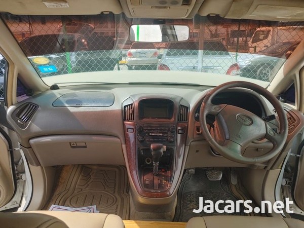 Toyota Harrier 2,0L 1999-7