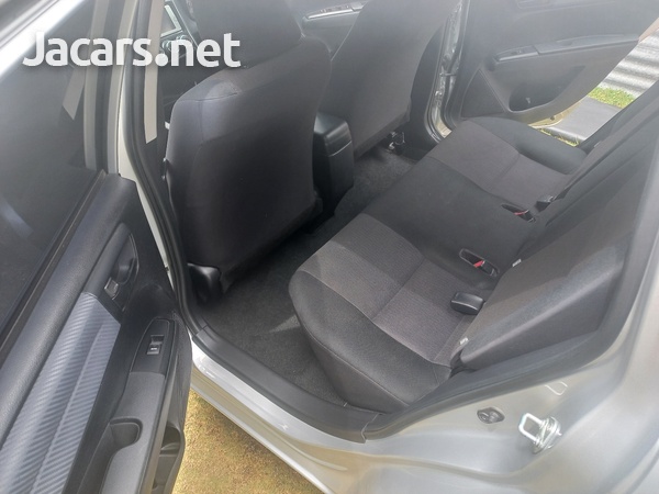 Toyota Fielder 1,5L 2014-6