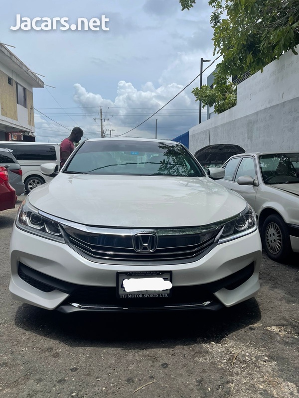 Honda Accord 2,0L 2016-3