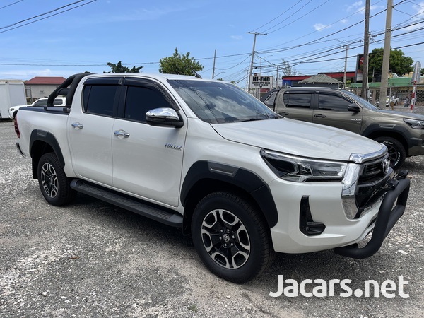 Toyota Hilux 2,8L 2022-4