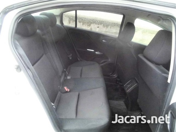Honda Grace 1,5L 2016-9