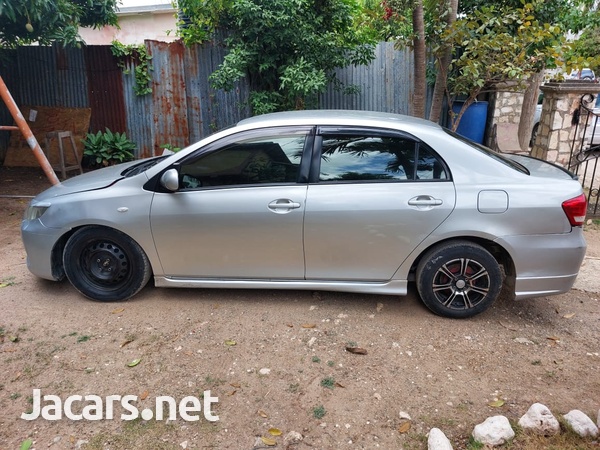 Toyota Axio 1,5L 2010-5