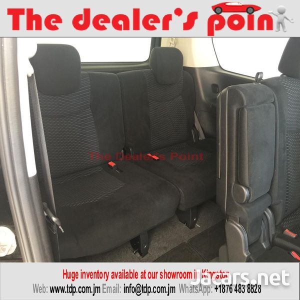Nissan Serena 2,0L 2013-8