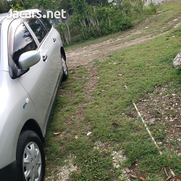 Nissan AD Wagon 1,5L 2013-5