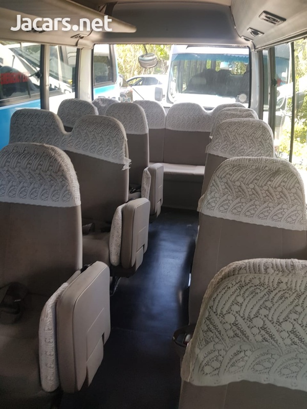 2009 Toyota Hino-15
