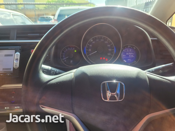 Honda Fit 1,3L 2016-7