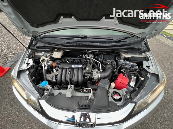 Honda Fit 1,5L 2017-15