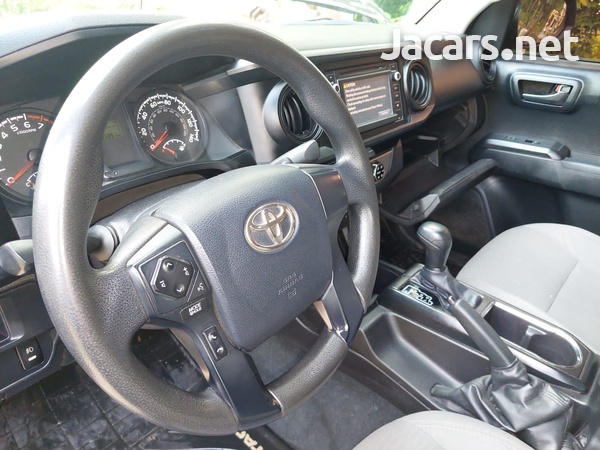 Toyota Tacoma 3,0L 2016-13