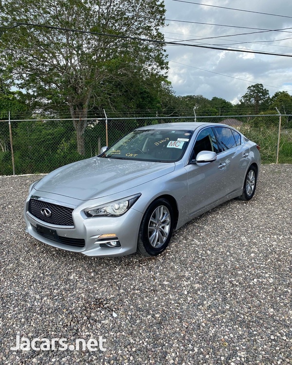 Nissan Skyline 3,5L 2015-3