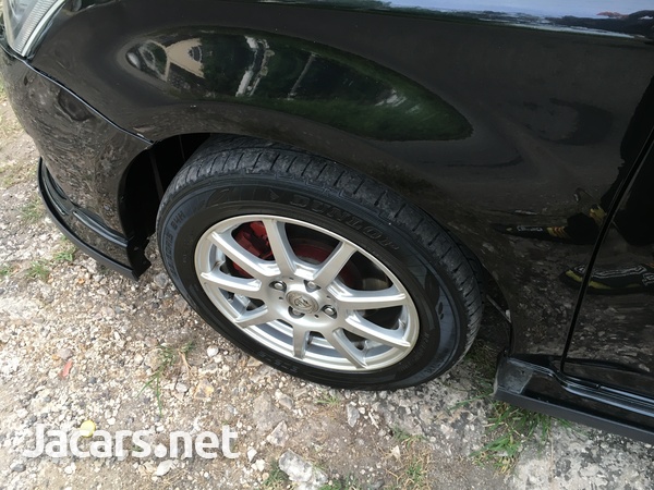 Toyota Fielder 1,8L 2013-12