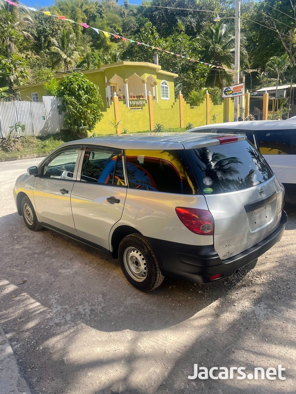 Nissan AD Wagon 1,5L 2017-4