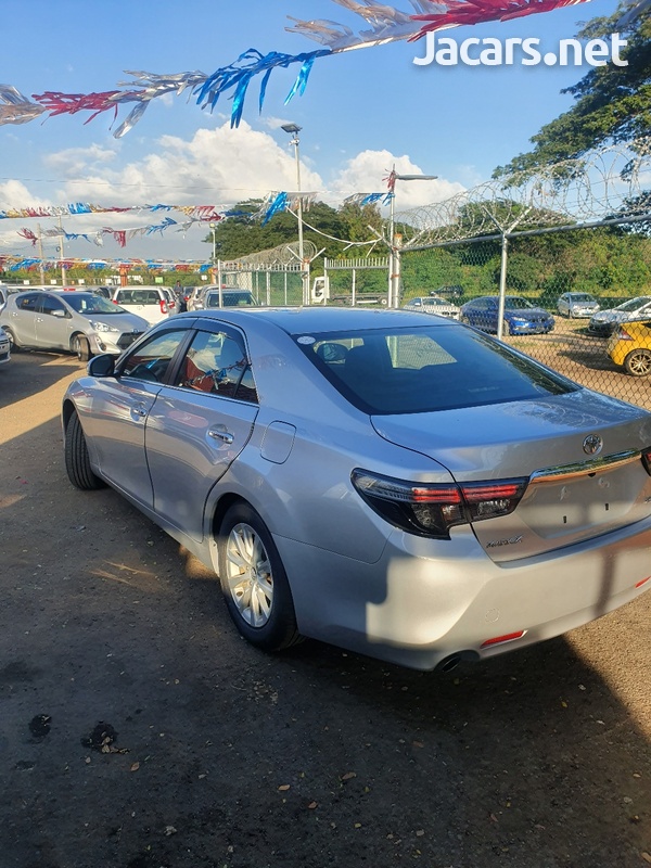 Toyota Mark X 2,5L 2018-7