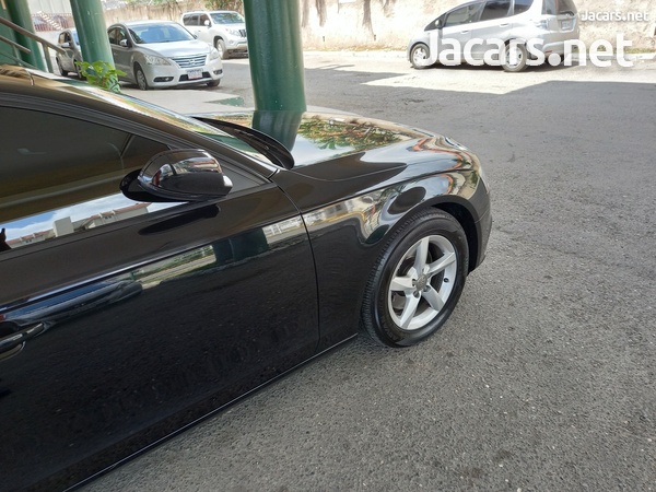Audi A4 2,4L 2015-12