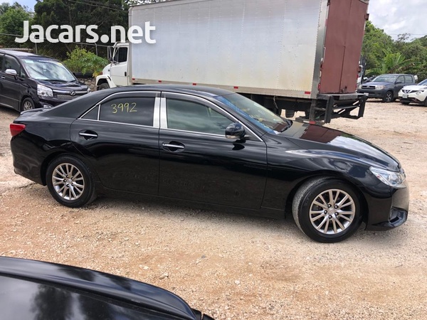 Toyota Mark X 2,5L 2013-3