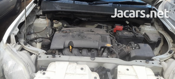Toyota Probox 1,3L 2015-6