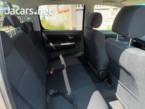 Toyota Hilux 3,0L 2014-3