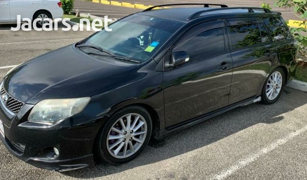 Toyota Fielder 1,8L 2011-1