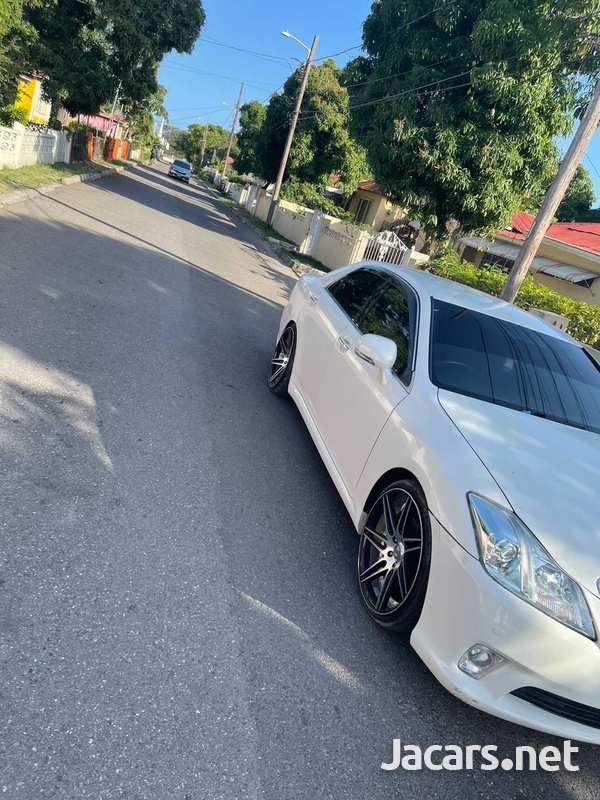 Toyota Crown 2,5L 2011-11