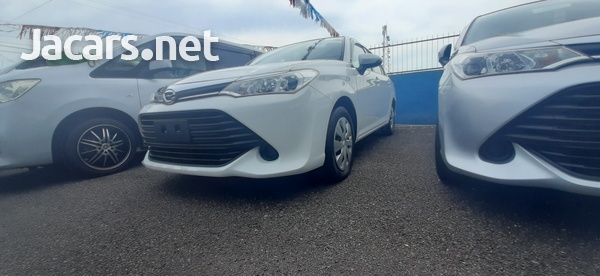 Toyota Axio 1,3L 2017-8