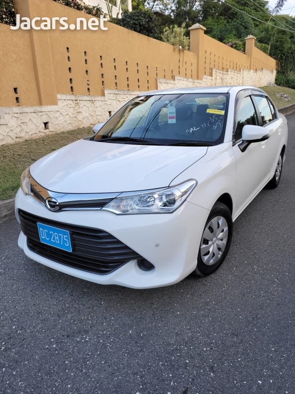 Toyota Axio 1,3L 2017