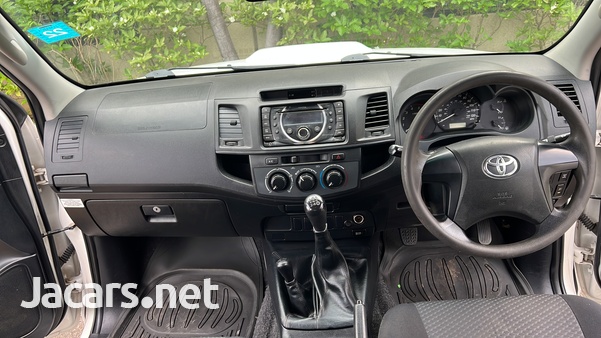 Toyota Hilux 3,0L 2014-4