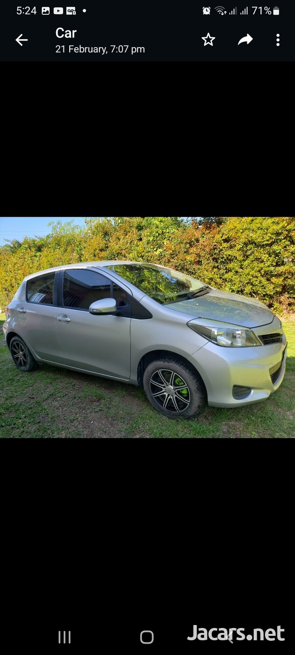 Toyota Vitz 1,1L 2012