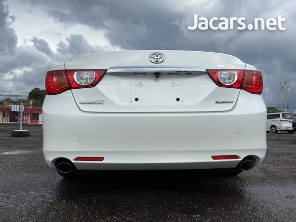 Toyota Mark X 2,5L 2012-9