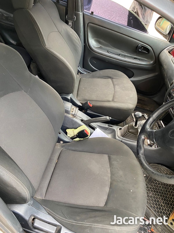 Toyota Corolla 1,8L 1999-4